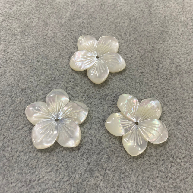 Mother of pearl carving white flower shell jewelry making parts for earring for pendant 