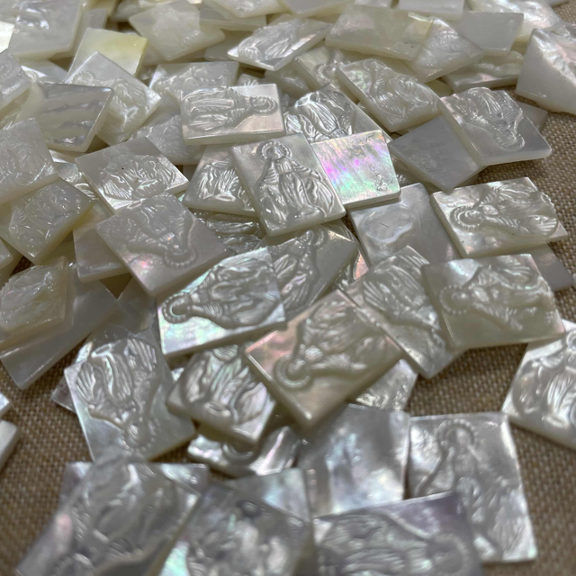 Natural Mother of pearl Virgin mery image square shape jesus picture white shell embossment design jewelry inlay making pendant