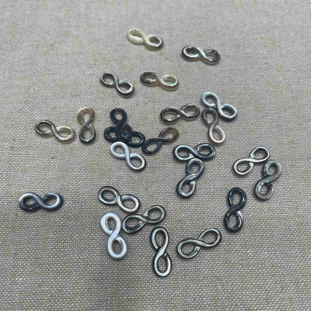 Natural Mother of pearl carving hollow shape black shell infinite design jewelry making necklace using DIY small size