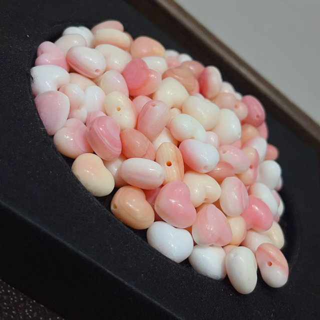 Natural Mother of pearl heart shape queen conch material small beans jewelry making for bracelet pink mop cabochon DIY
