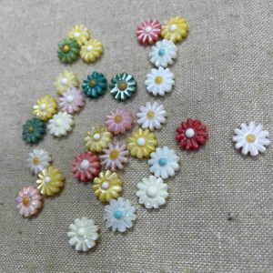 Natural Mother of pearl colorful flower cutting bracelet design making jewelry chain style small flower shape yellow color