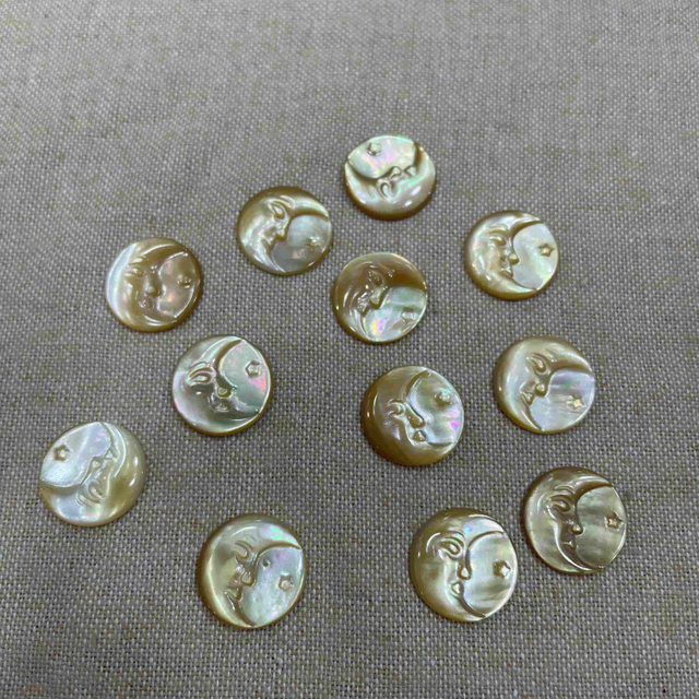 Natural Mother of pearl carving image yellow shell moon face cutting for jewelry making embossment design