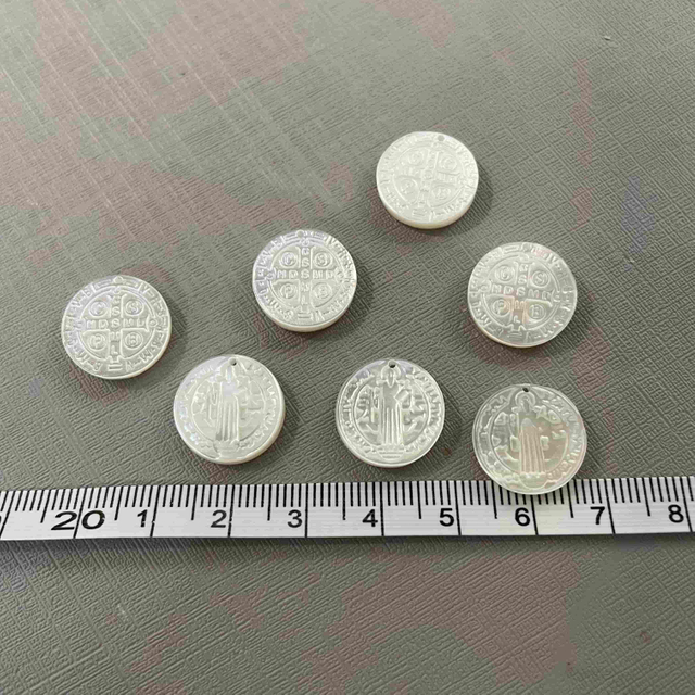 Natural Mother of pearl cross cutting image pendant design cabochon making double side carving icons jesus white shell embossment