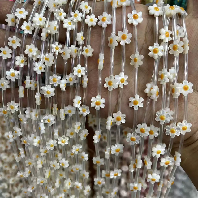Natural Mother of pearl flower cutting bracelet double face flower jewelry small things little beans for necklace colorfiul flower