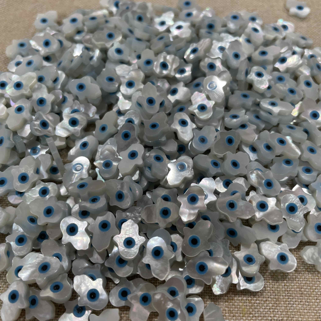 Natural Mother of pearl carving hand eyes fatima hand design small size plain face for jewelry inlay design bracelet rings 