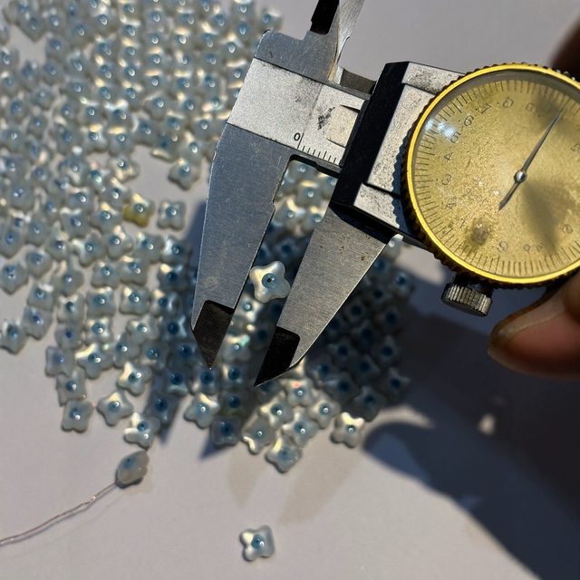 Natural Mother of pearl evil eyes white mop for chain design jewelry making design flower eyes for necklace or bracelet making