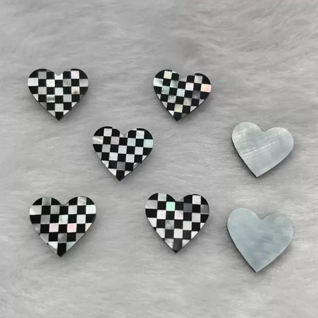 Natural Mother of pearl heart shape cutting jewelry inlay design making pendant using flat face cabochon shell