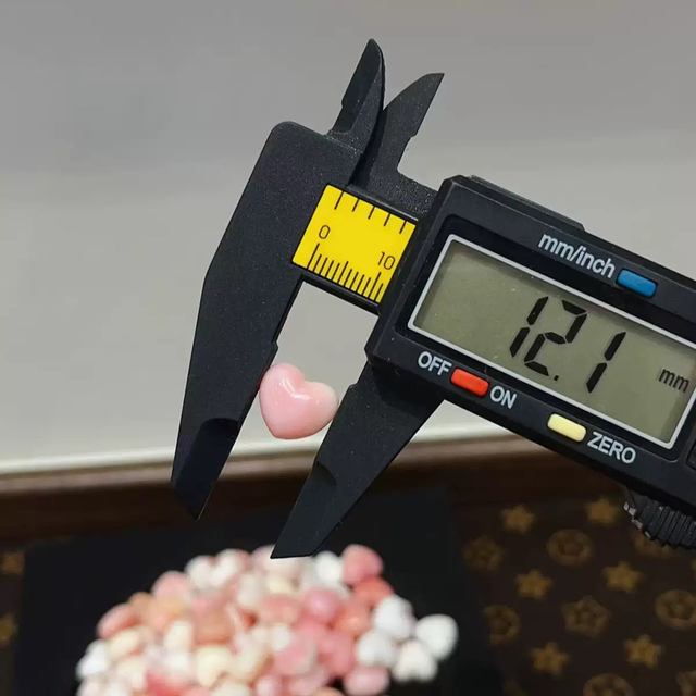 queen conch material heart shape cabochon bombe design for chain necklace design jewelry making double face 