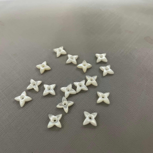 Natural Mother of pearl flower shape cutting cabochon design clover design jewelry rings making for necklace inlay design 
