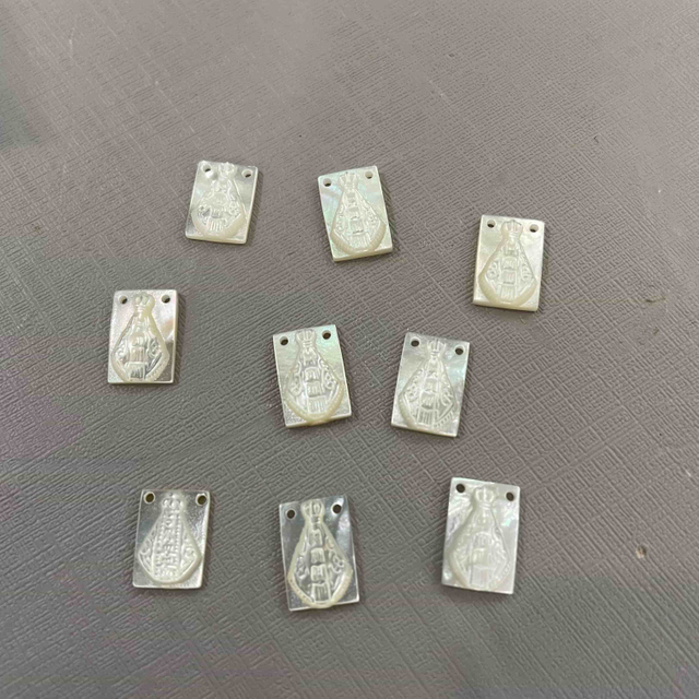 Natural Mother of pearl virgin mery image cutting square shape jesus pendant making jewelry necklace white shell small parts 
