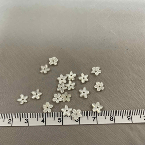 Natural Mother of pearl flower cutting earring design small flower white shell for jewelry rings making hand carving design 