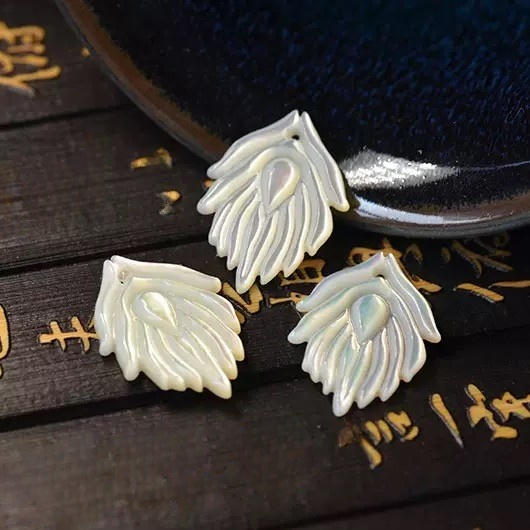 Natural Mother of pearl carving shape jewelry pendant making embossment design cutting white shell earring handmade
