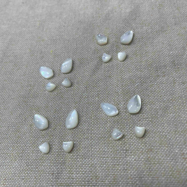 Natural Mother of pearl carving image butterfly design for inlay small parts cabochon cutting white mother of pearl 