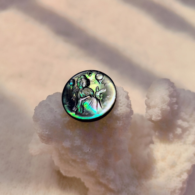 Natural Mother of pearl cameo cutting image jewelry making pendant embossment design black shell lady face for inlay jewelry