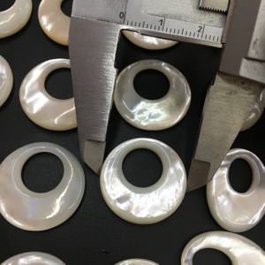 Natural Mother of pearl big pendant design white shell oval shape cabochon jewelry design making more thickness 