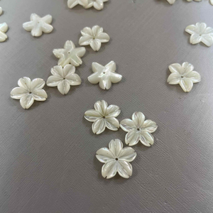 Natural Mother of pearl flower shape cutting earring design jewelry parts making white shell for pendant inlay design small flower