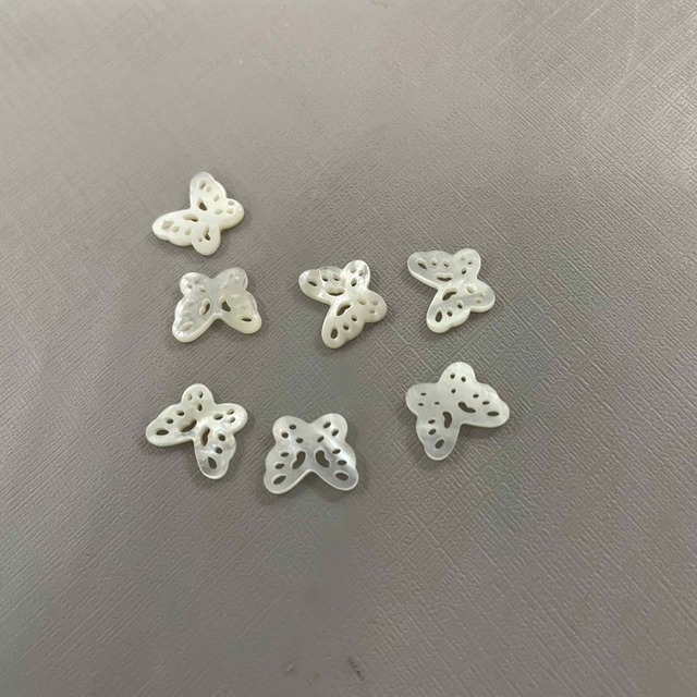 Natural Mother of pearl butterfly shape cutting bracelet design making small shell hollow design jewelry earrings using little beads