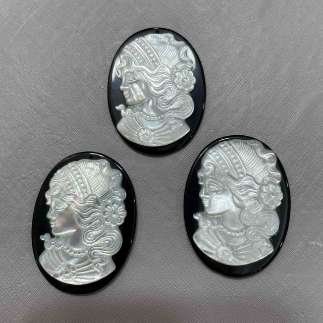 Natural Mother of pearl cameo design pendant lady face white shell beauty jewelry icons design inlay making black onyx embossment