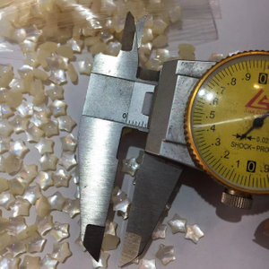 Natural Mother of pearl star shape cutting cabochon design small size white shell little star for jewelry earring making necklace 