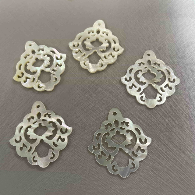 Natural Mother of pearl flower cutting pendant design hollow style big size white shell for earrings making cabochon cutting