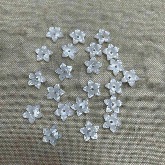 Natural Mother of pearl carving flower jasmine flower jewelry making earring using small things white flower little beans