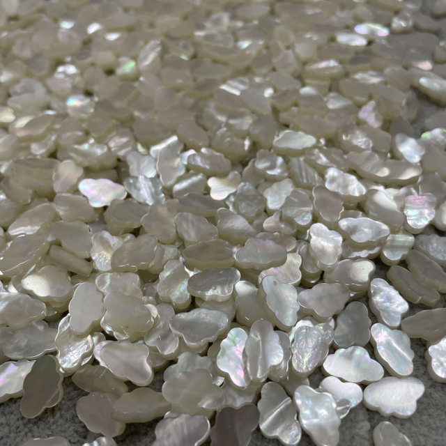 Natural Mother of pearl cloud design cutting white shell pretty things for jewelry using small size chain making bracelet design