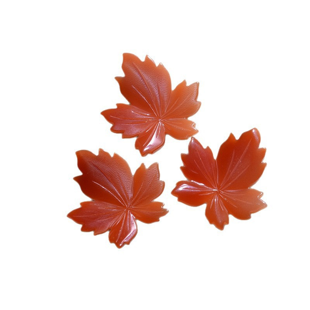 Natural Mother of pearl maple leaf carving earring design making orange shell material face cutting big size leaf for jewelry using