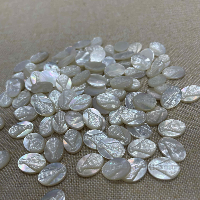 Natural Mother of pearl carving jesus cutting maria shape guadalupe embossment design making pendant earring style DIY