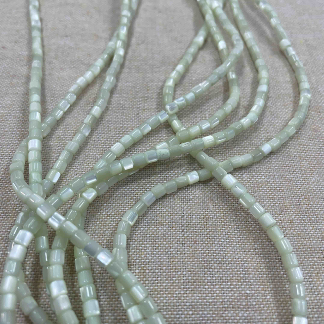 Natural Mother of pearl conch shell small parts green color necklace for jewelry using bracelet making little means