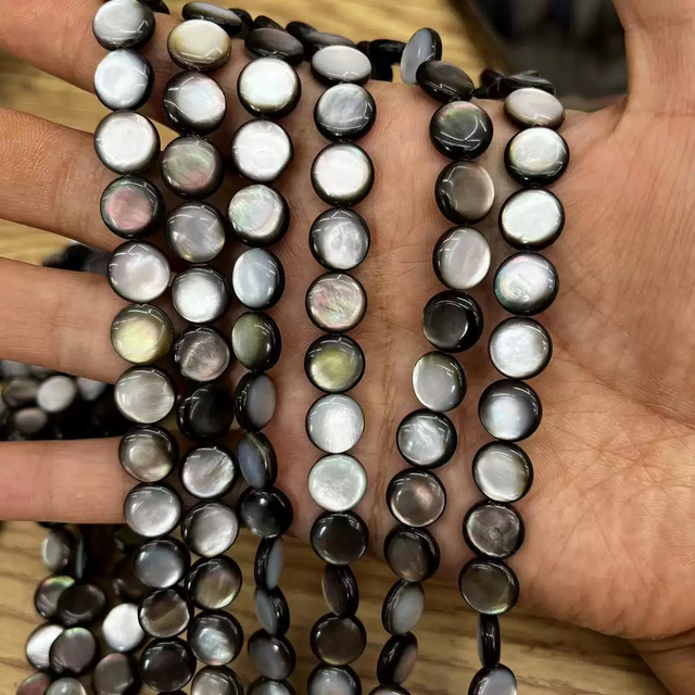 Natural Mother of pearl round shape small beans black shell bombe double face cabochon chain necklace DIY design things