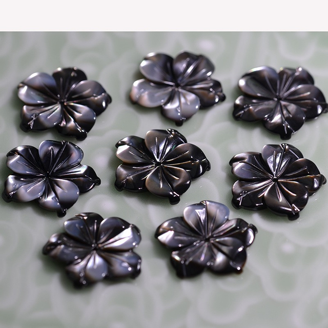 Natural Mother of pearl flower design cutting for earring yellow flower handmade pendant making small beads parts necklace 