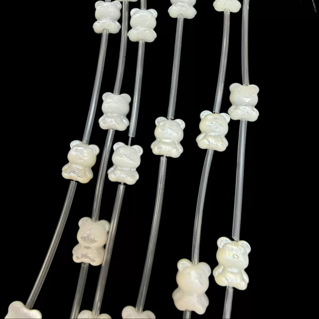 Natural Mother of pearl animal image cutting small beans for necklace using parts bear design pretty things for bracelet making 