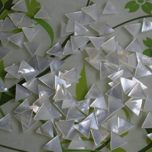 Natural Mother of pearl small beans triangle shape jewelry inlay design making plain face rings design for women jewelry bracelet 
