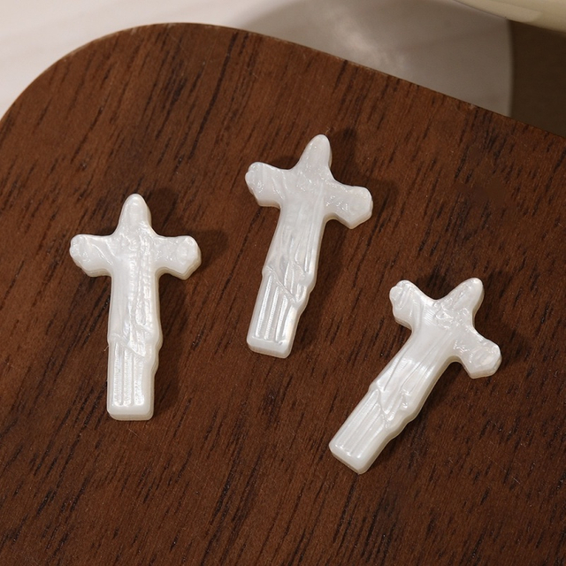 Natural Mother of pearl jesus design cutting small beans guadalupe image for jewelry making necklace parts cabochon carmo