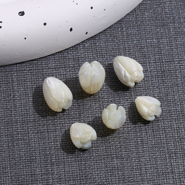 Natural Mother of pearl flower shape cutting white shell small beans bombe face cabochon for chain design making earrings 