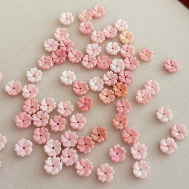 Natural Mother of pearl flower shape carving pink shell earrings design queen conch women necklace DIY making small beans 
