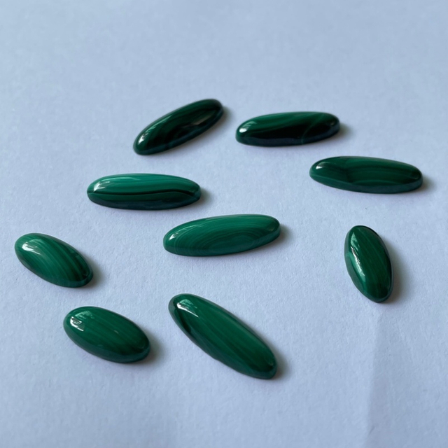 Natural Mother of pearl oval cabochon cutting for malachite long shape pendant making women jewelry small beans for bracelet design