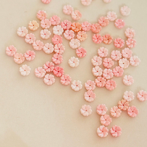 Natural Mother of pearl flower shape carving pink shell earrings design queen conch women necklace DIY making small beans 