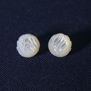 Natural Mother of pearl small beans shape cutting round ball flower design for women necklace DIY bracelet making bombe cabochon