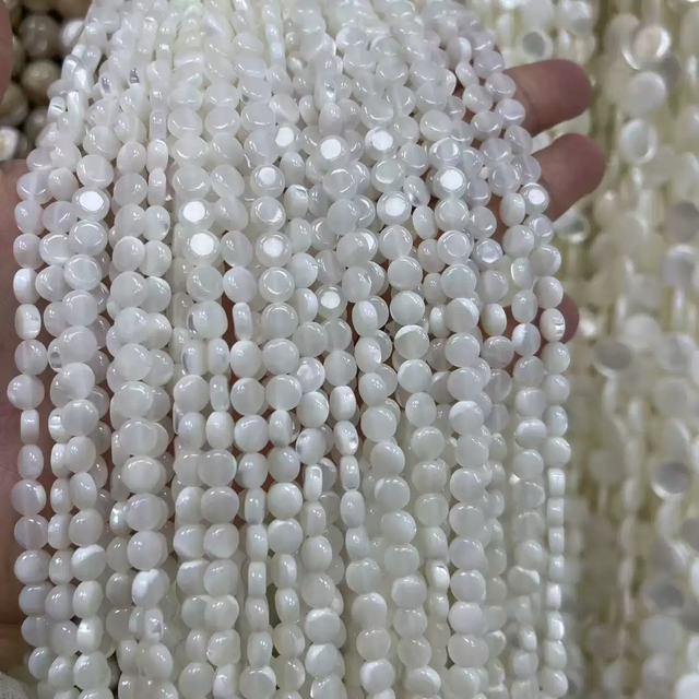 Natural Mother of pearl round shape for necklace women jewelry design small beads white shell disc design bracelet using 