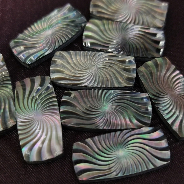 Natural Mother of pearl cabochon carving square shape for jewelry inlay design pendant making face cutting yellow shell cabochon