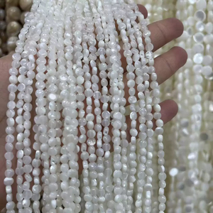 Natural Mother of pearl round shape for necklace women jewelry design small beads white shell disc design bracelet using 