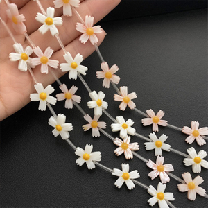 Natural Mother of pearl flower carving for jewelry necklace design using double face beads white shell women chain design fashion