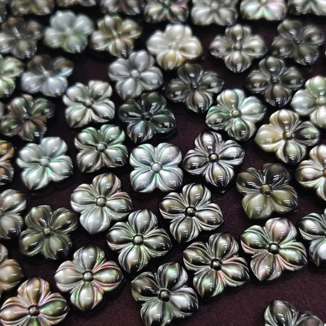 Natural Mother of pearl flower shape cutting jewelry beads for necklace design making women jewelry black shell black cabochon 